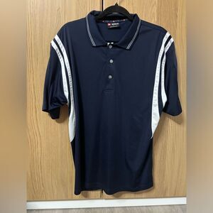 ⭐️ 5 For $25 Wilson Hybrid Tee ( M)